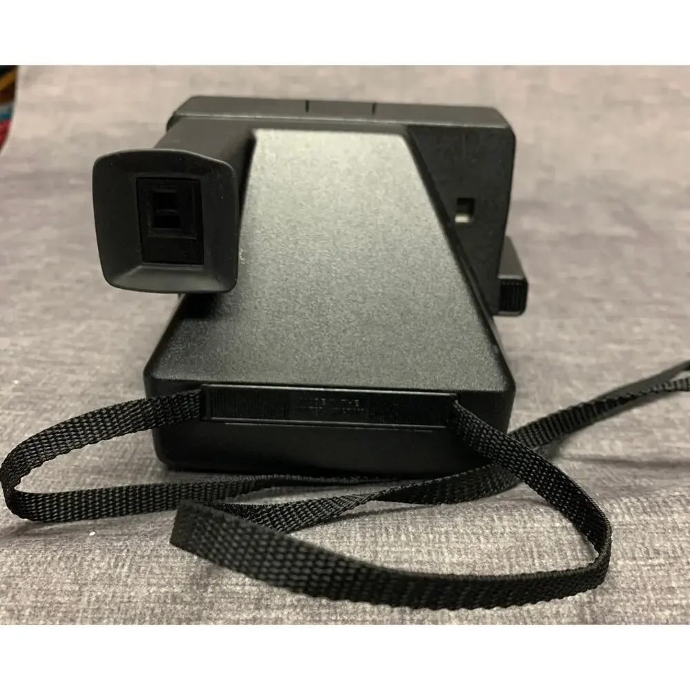 Polaroid 600 One Step Instant Flash Camera - Tested - Guarantee not DOA